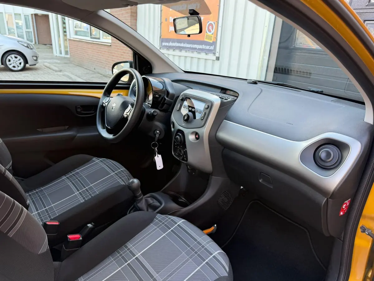 1.0 e-VTi Blue Lion | 1E EIGENAAR | SLECHTS 49.044 KM | AIRCO | LMV |