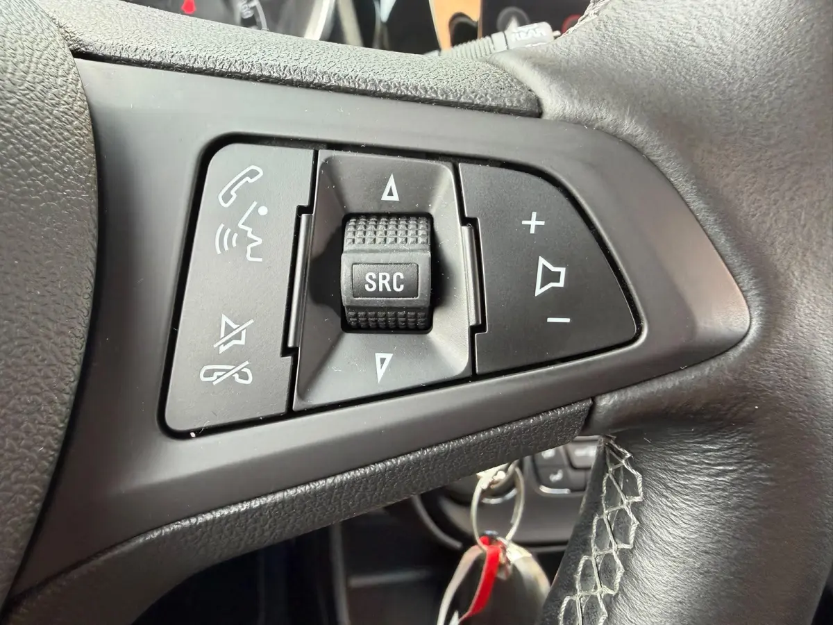 1.0 ecoFLEX Innovation | 1E EIGENAAR | 49.923 KM | CARPLAY | STOELVERW. | CLIMATE |