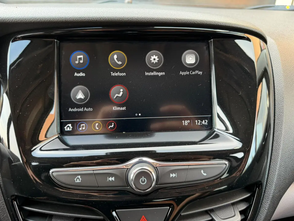 1.0 ecoFLEX Innovation | 1E EIGENAAR | 49.923 KM | CARPLAY | STOELVERW. | CLIMATE |