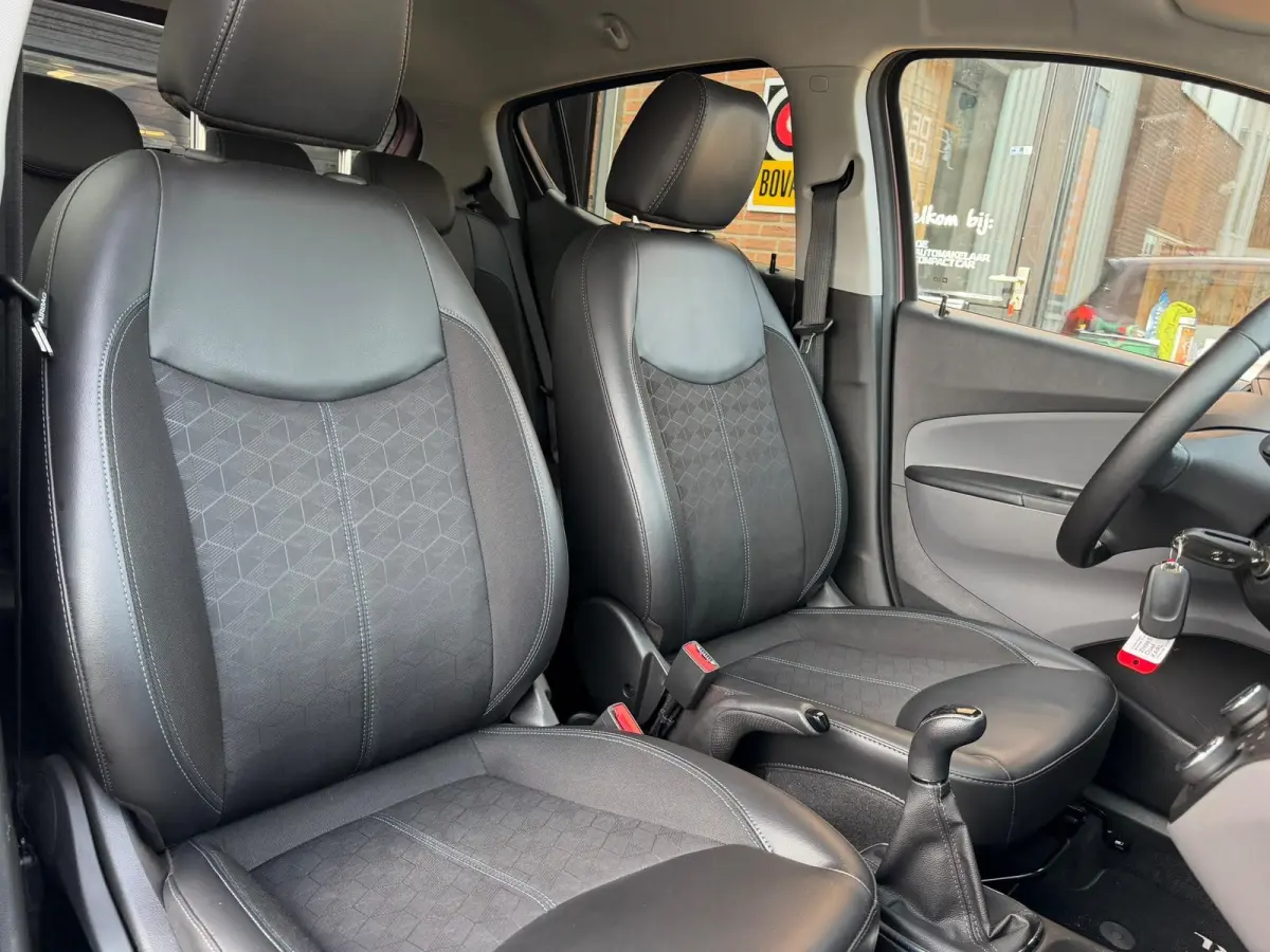 1.0 ecoFLEX Innovation | 1E EIGENAAR | 49.923 KM | CARPLAY | STOELVERW. | CLIMATE |