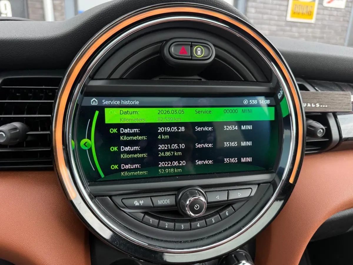 Mini 2.0 John Works Chili | 1E EIGENAAR | 3/6/12MND GARANTIE | 230PK | PANO | ACC | CARPLAY | LED | HEAD-UP | NAVI | DAB |