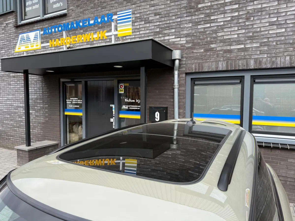 Mini 2.0 John Works Chili | 1E EIGENAAR | 3/6/12MND GARANTIE | 230PK | PANO | ACC | CARPLAY | LED | HEAD-UP | NAVI | DAB |