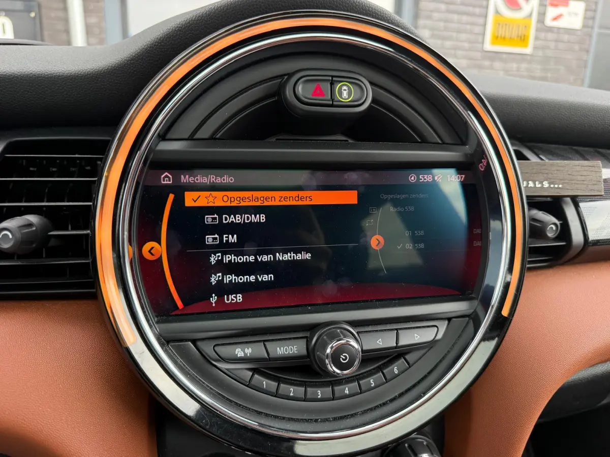 Mini 2.0 John Works Chili | 1E EIGENAAR | 3/6/12MND GARANTIE | 230PK | PANO | ACC | CARPLAY | LED | HEAD-UP | NAVI | DAB |