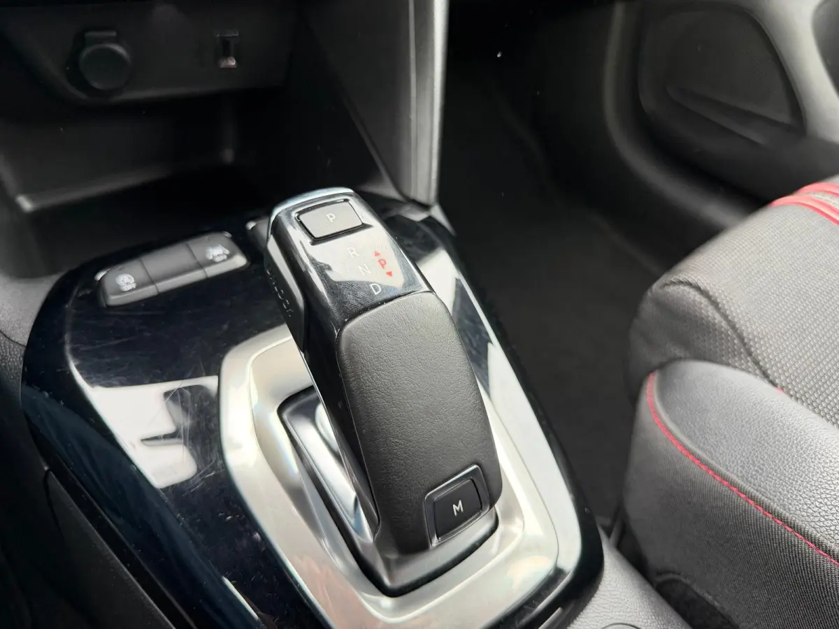 1.2 GS Line 100PK | 1E EIGENAAR | 3/6/12MND GARANTIE | AUTOMAAT | LED | NAVI | DAB | CARPLAY | DODE HOEK |