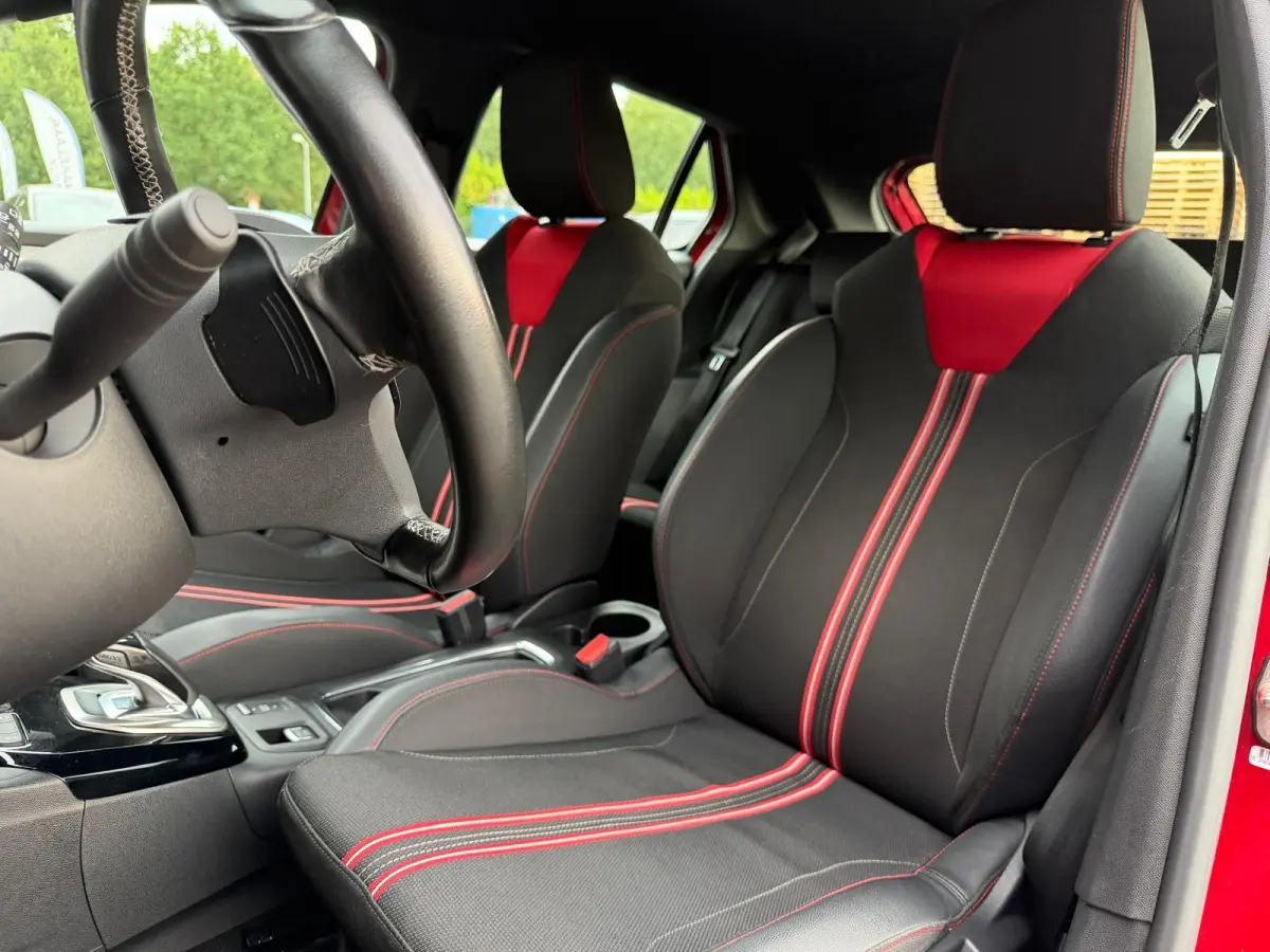 1.2 GS Line 100PK | 1E EIGENAAR | 3/6/12MND GARANTIE | AUTOMAAT | LED | NAVI | DAB | CARPLAY | DODE HOEK |