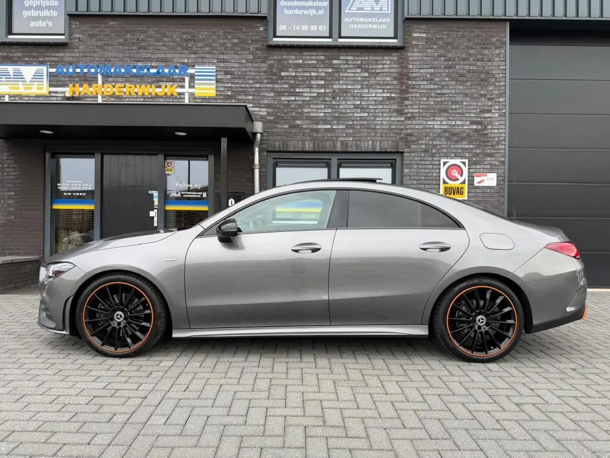220 4MATIC | 1E EIGENAAR | 3/6/12 MND GARANTIE | PANO | LED | CRUISE | BURMESTER | CAMERA | STOELVERWM. |