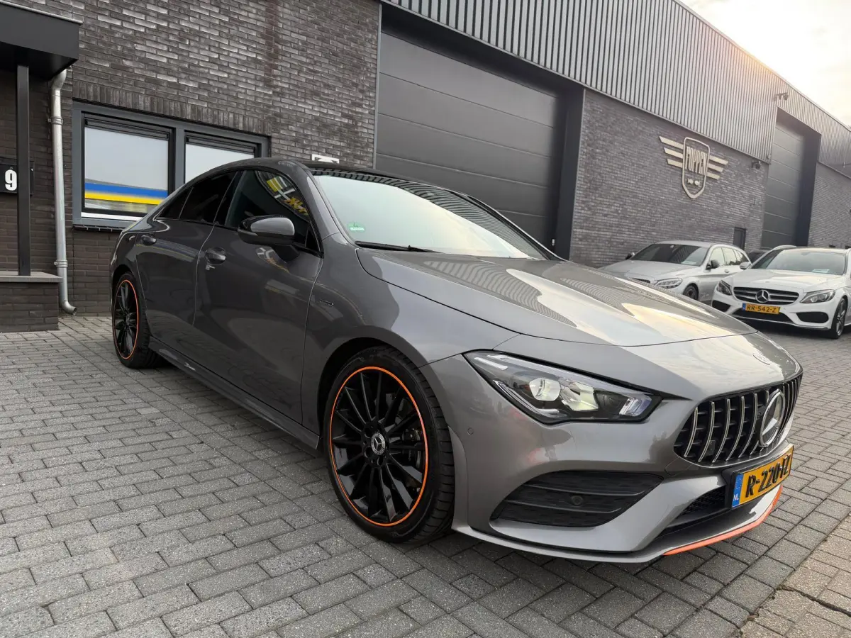 220 4MATIC | 1E EIGENAAR | 3/6/12 MND GARANTIE | PANO | LED | CRUISE | BURMESTER | CAMERA | STOELVERWM. |