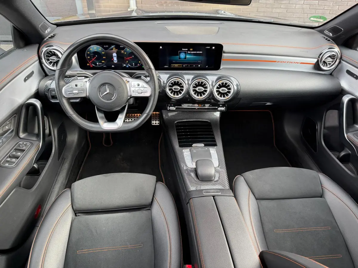 220 4MATIC | 1E EIGENAAR | 3/6/12 MND GARANTIE | PANO | LED | CRUISE | BURMESTER | CAMERA | STOELVERWM. |