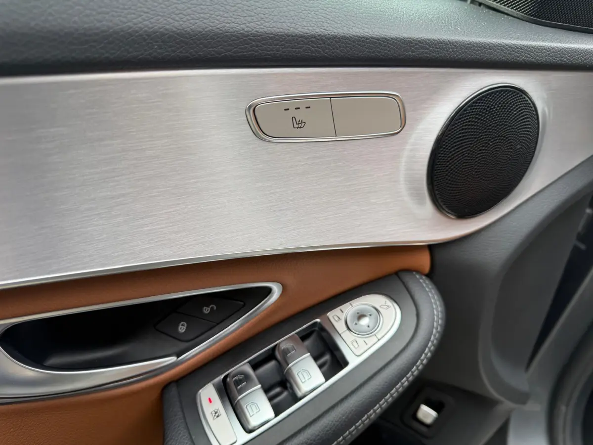 180 Business Solution AMG | 1E EIGENAAR | 3/6/12MND GARANTIE | DAB | LED | AUTOMAAT | LEDER | CRUISE | SFEERVERLICHTING |