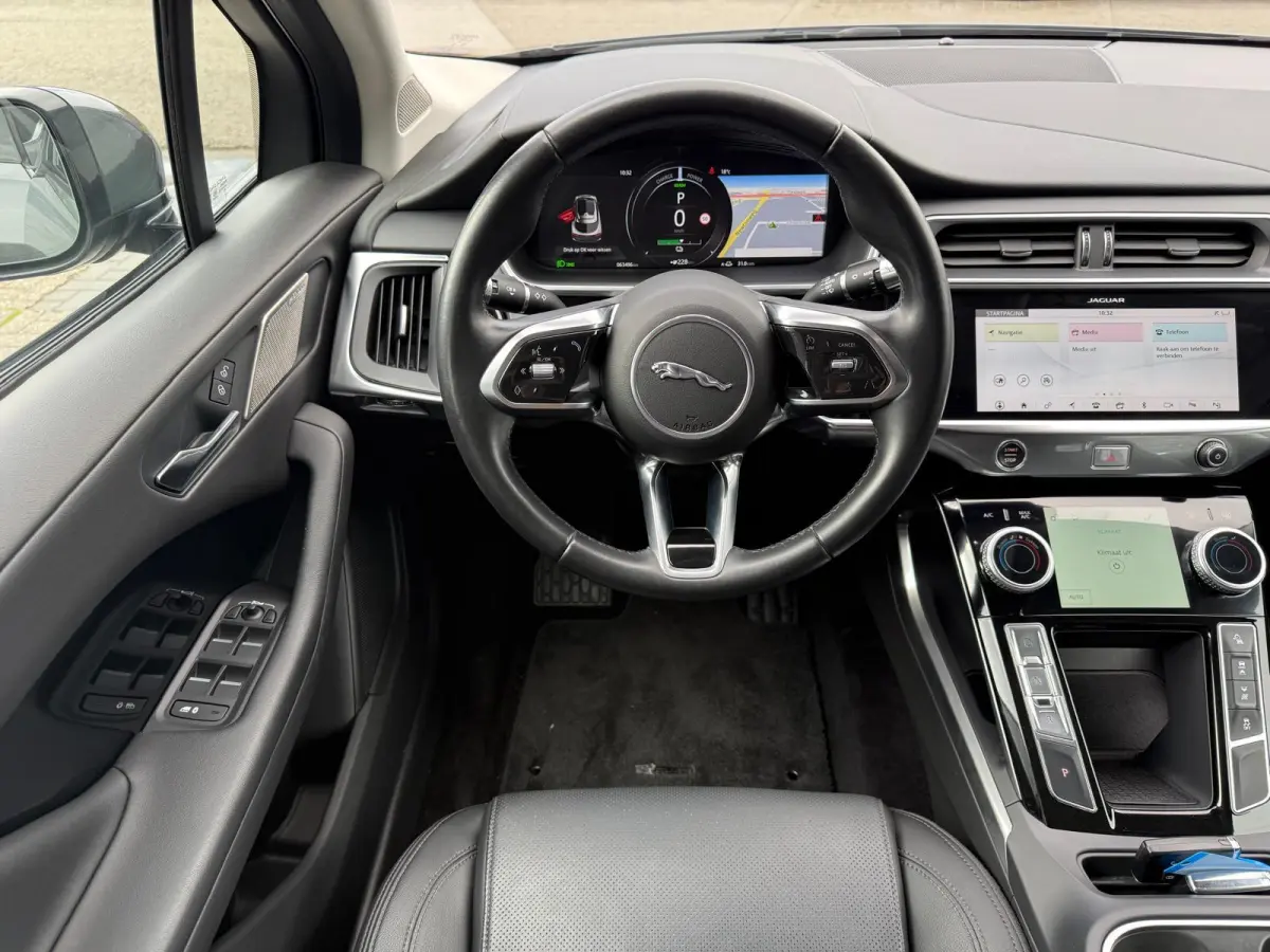 EV400 Business Edition S 90 kWh | 1E EIGENAAR | 3/6/12 MND GARANTIE | SOH 92% | DAB | CARPLAY | LED | PANO| CRUISE | STOELVERW. |