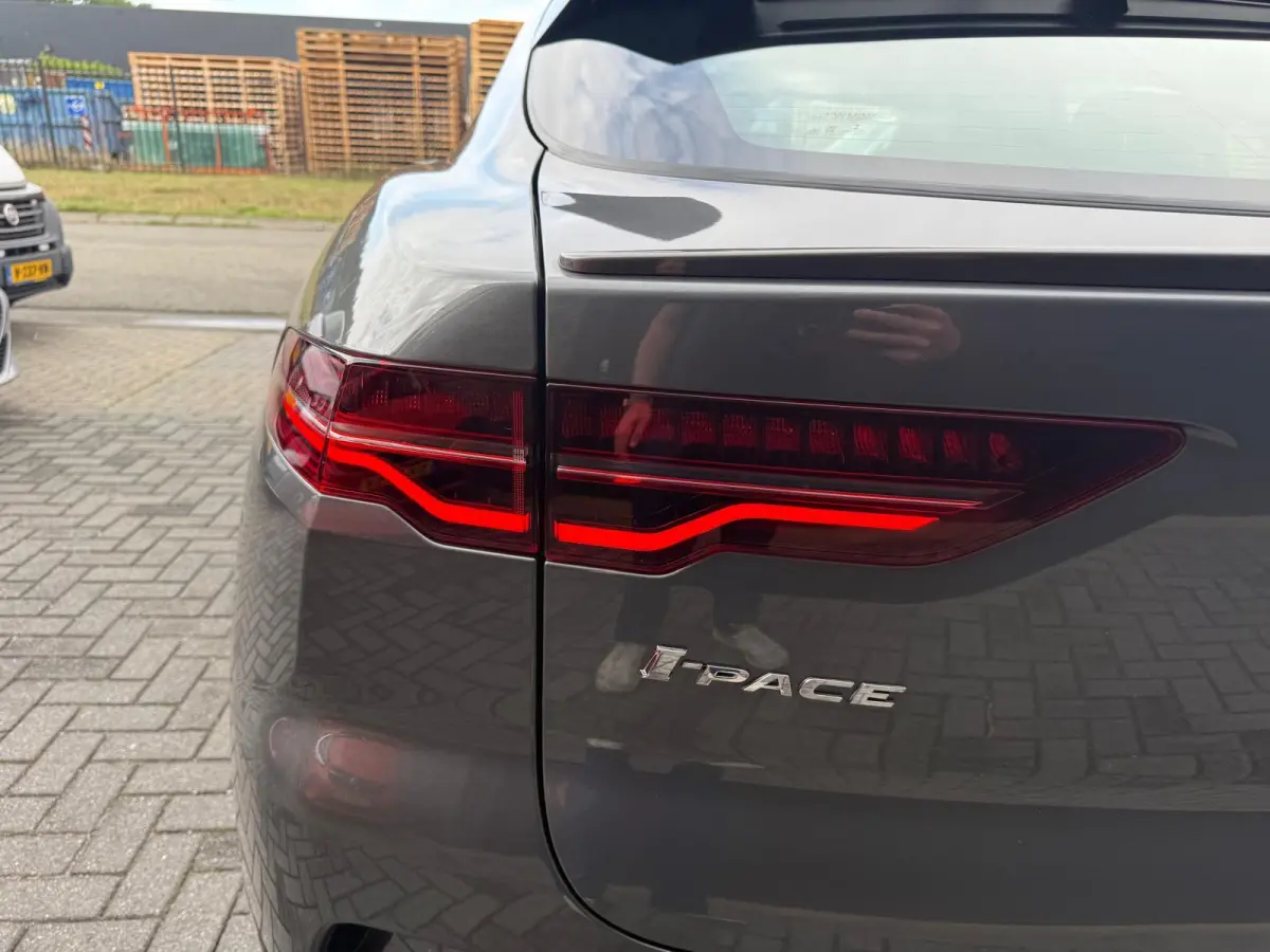 EV400 Business Edition S 90 kWh | 1E EIGENAAR | 3/6/12 MND GARANTIE | SOH 92% | DAB | CARPLAY | LED | PANO| CRUISE | STOELVERW. |