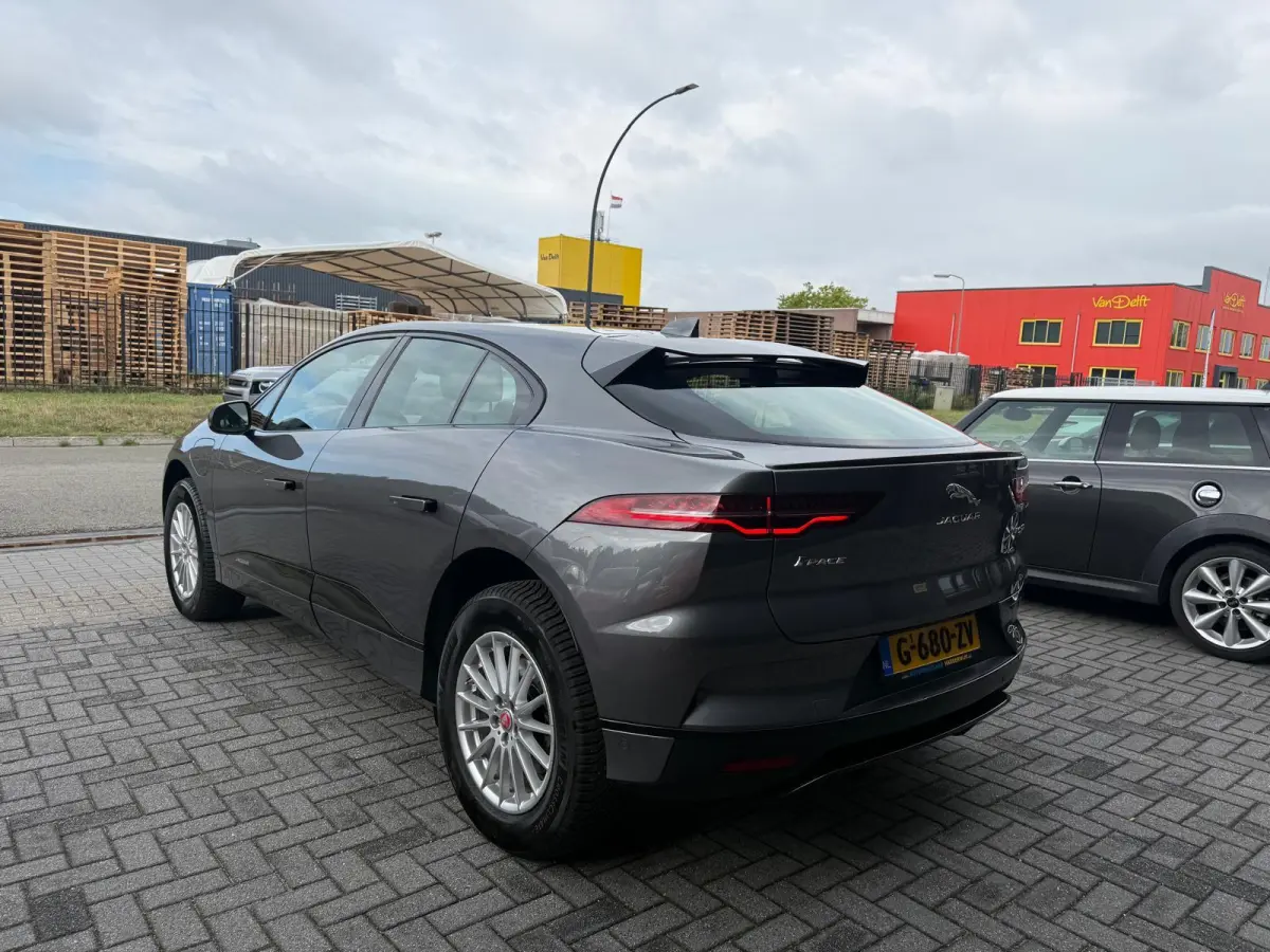 EV400 Business Edition S 90 kWh | 1E EIGENAAR | 3/6/12 MND GARANTIE | SOH 92% | DAB | CARPLAY | LED | PANO| CRUISE | STOELVERW. |