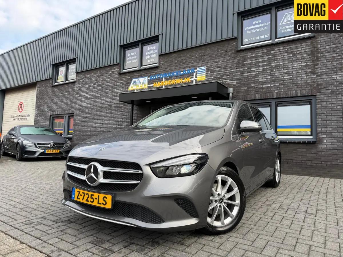 180 Business Solution AMG | 1E EIGENAAR | 3/6/12MND GARANTIE | LEDER | LED | AUTOMAAT | DAB | CARPLAY | CRUISE | CLIMA | STOELVERWM. |