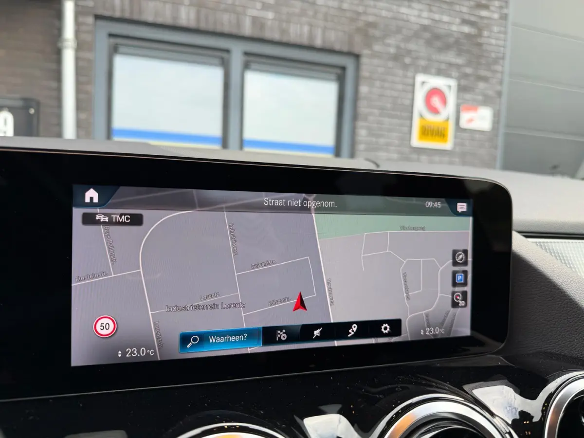 180 Business Solution AMG | 1E EIGENAAR | 3/6/12MND GARANTIE | LEDER | LED | AUTOMAAT | DAB | CARPLAY | CRUISE | CLIMA | STOELVERWM. |