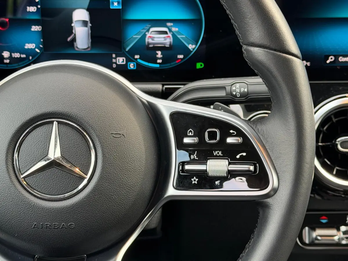 180 Business Solution AMG | 1E EIGENAAR | 3/6/12MND GARANTIE | LEDER | LED | AUTOMAAT | DAB | CARPLAY | CRUISE | CLIMA | STOELVERWM. |