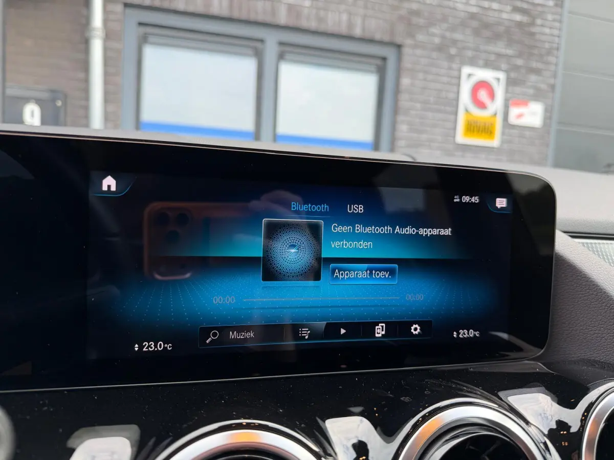 180 Business Solution AMG | 1E EIGENAAR | 3/6/12MND GARANTIE | LEDER | LED | AUTOMAAT | DAB | CARPLAY | CRUISE | CLIMA | STOELVERWM. |