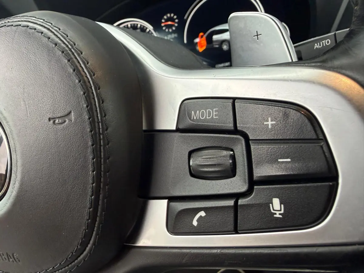 M40i xDrive High Executive |1E EIGENAAR|3/6/12 MND GARANTIE |  AUTOMAAT | LEDER | HEAD UP | M-PAKKET | 360 CAMERA |