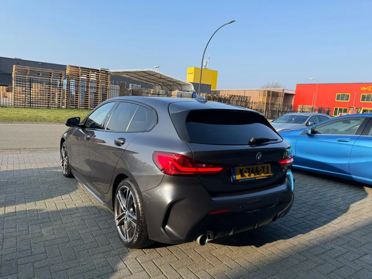 116d Executive | 1E EIGENAAR | 3/6/12MND GARANTIE | AUTOMAAT | LED | CARPLAY | SFEERVERLICHTING | CRUISE | AIRCO |