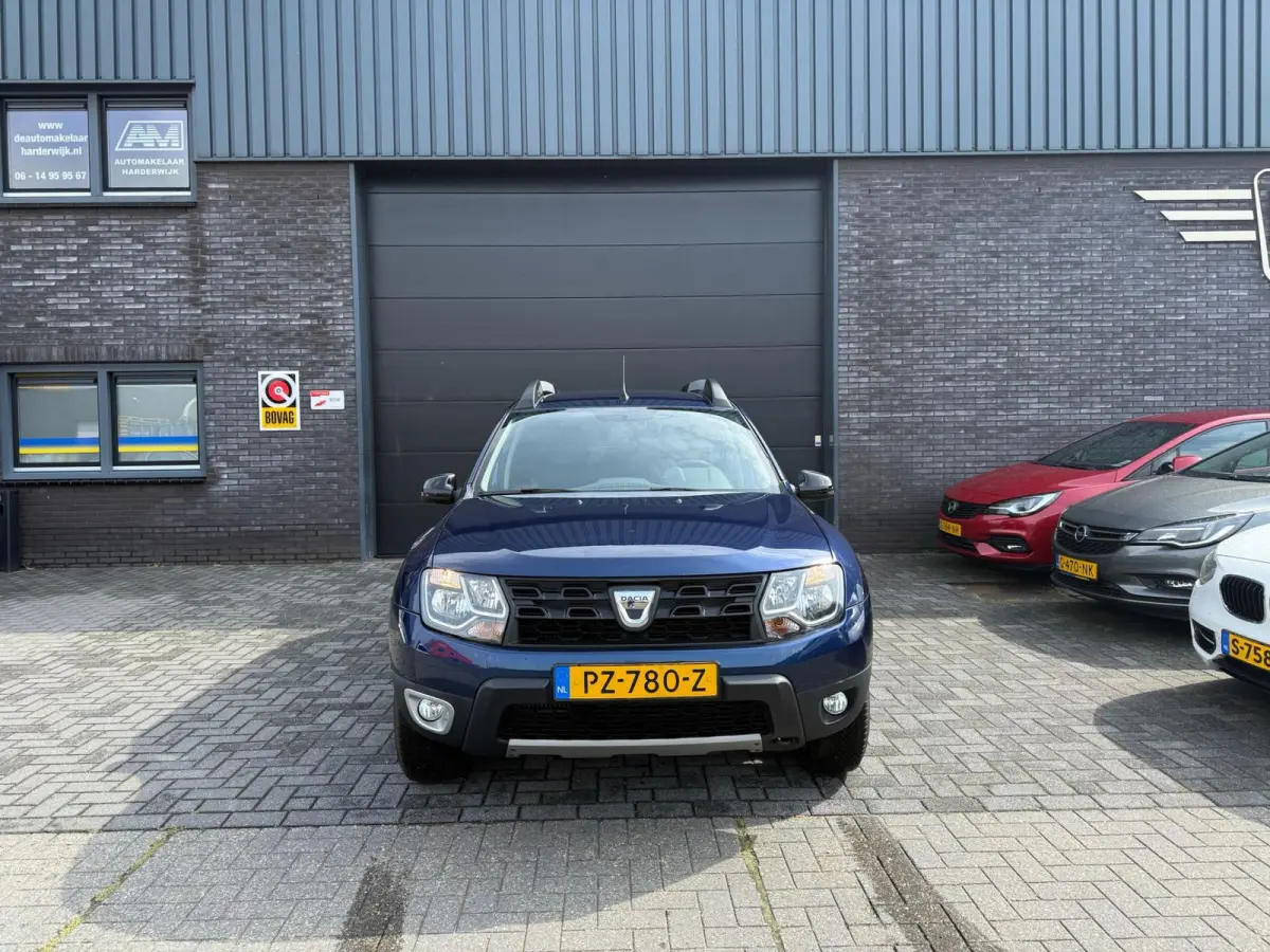 1.2 TCe 4x2 Blackshadow | 1E EIGENAAR | 3/6/12MND GARANTIE | CRUISE | NAVI | DAB | AIRCO | LMV | ELECRAMEN |