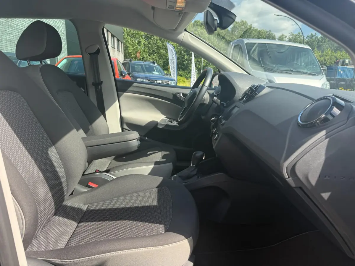 1.0 EcoTSI Style Connect | 1E EIGENAAR | 3/6/12MND GARANTIE | AUTOMAAT | LED | NAVI | CARPLAY | CRUISE | DAB |