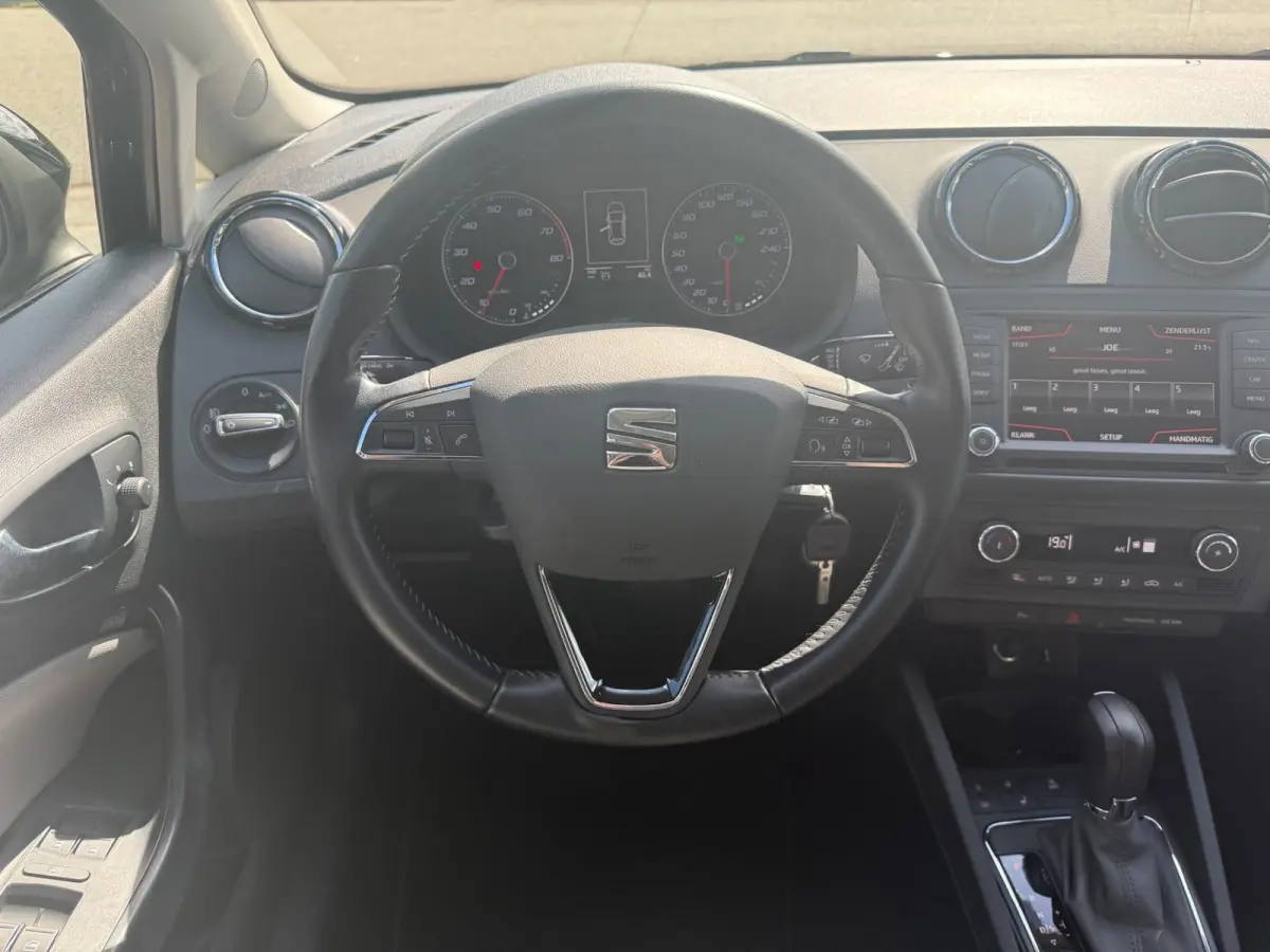 1.0 EcoTSI Style Connect | 1E EIGENAAR | 3/6/12MND GARANTIE | AUTOMAAT | LED | NAVI | CARPLAY | CRUISE | DAB |