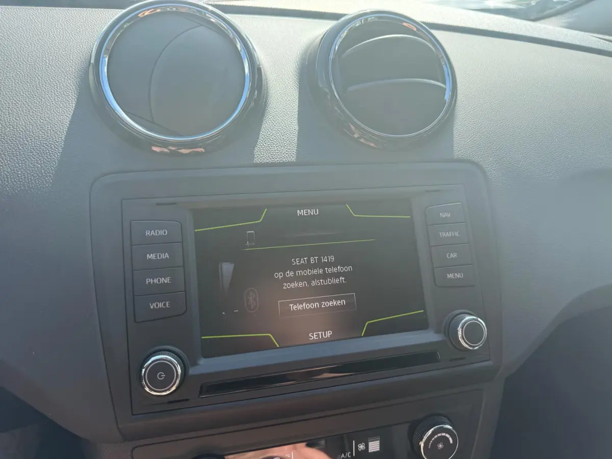 1.0 EcoTSI Style Connect | 1E EIGENAAR | 3/6/12MND GARANTIE | AUTOMAAT | LED | NAVI | CARPLAY | CRUISE | DAB |