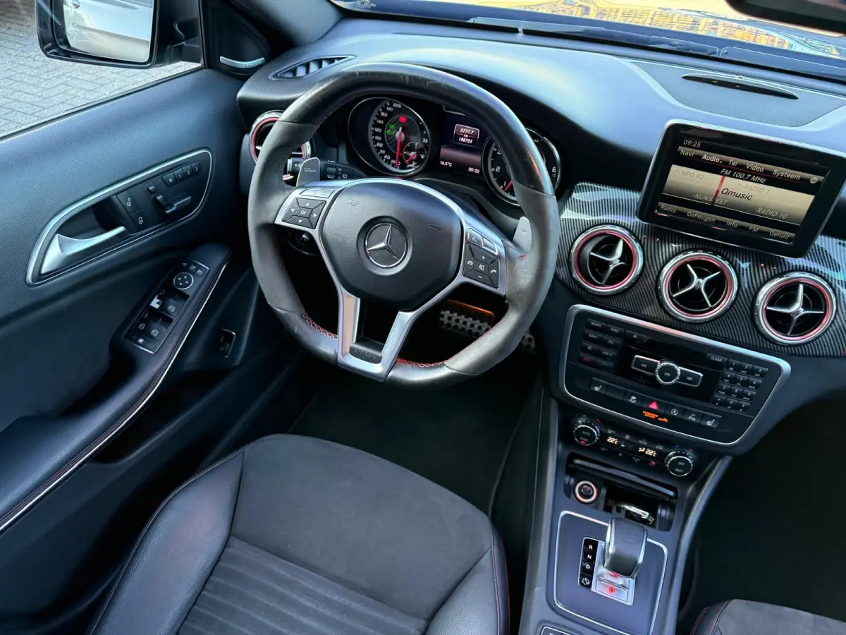 AMG 45 4MATIC | PANO | XENON | CRUISE | CAMERA | MEMORY | NAVI | LMV | HARMAN KARDON |