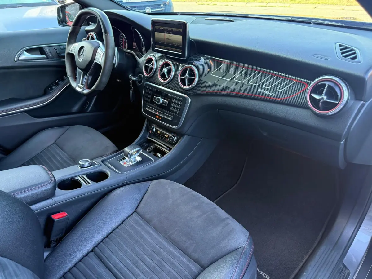 AMG 45 4MATIC | PANO | XENON | CRUISE | CAMERA | MEMORY | NAVI | LMV | HARMAN KARDON |