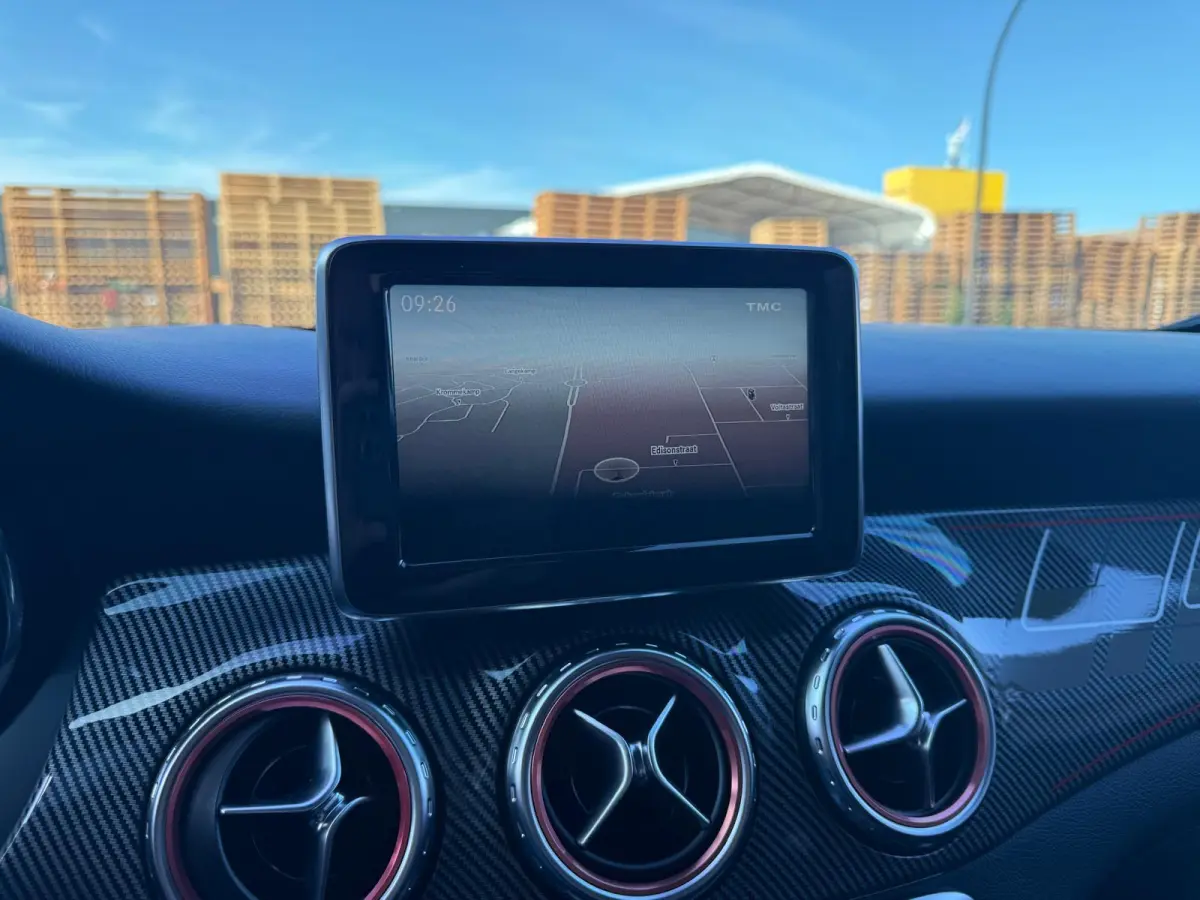 AMG 45 4MATIC | PANO | XENON | CRUISE | CAMERA | MEMORY | NAVI | LMV | HARMAN KARDON |