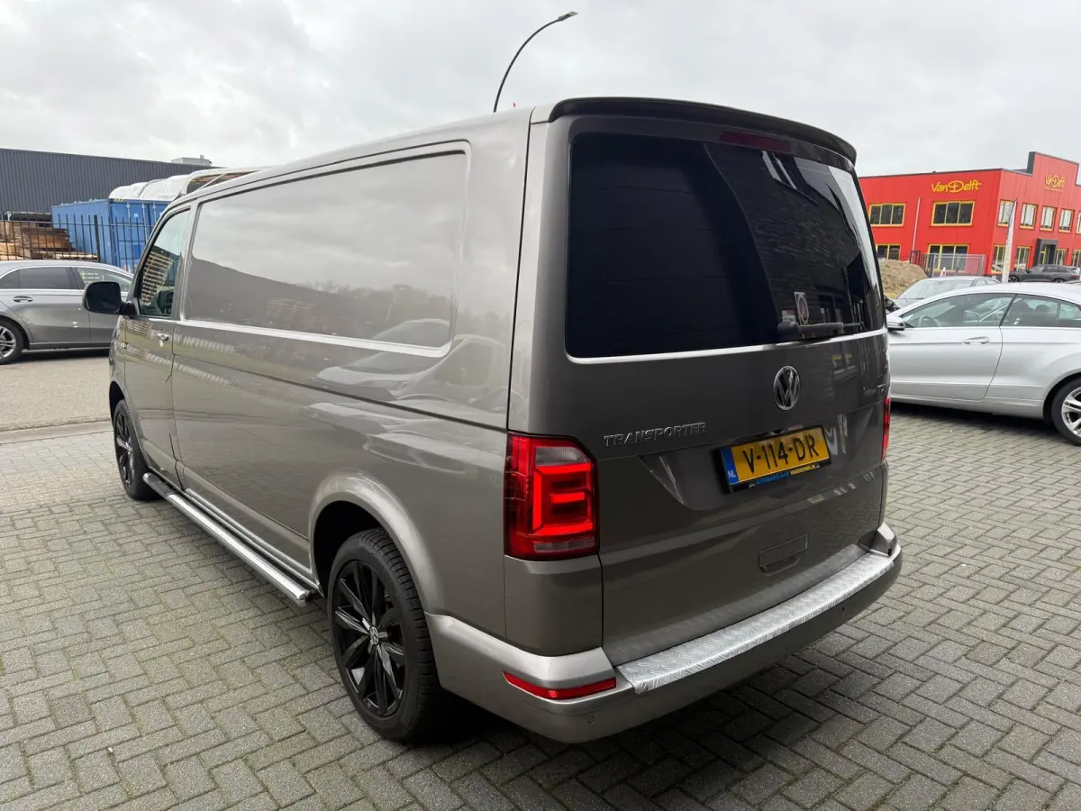 2.0 TDI L2H1 DC Highline | 2E EIGENAAR | NW DISTR RIEM | NAVI | CAMERA | CRUISE |AIRCO |