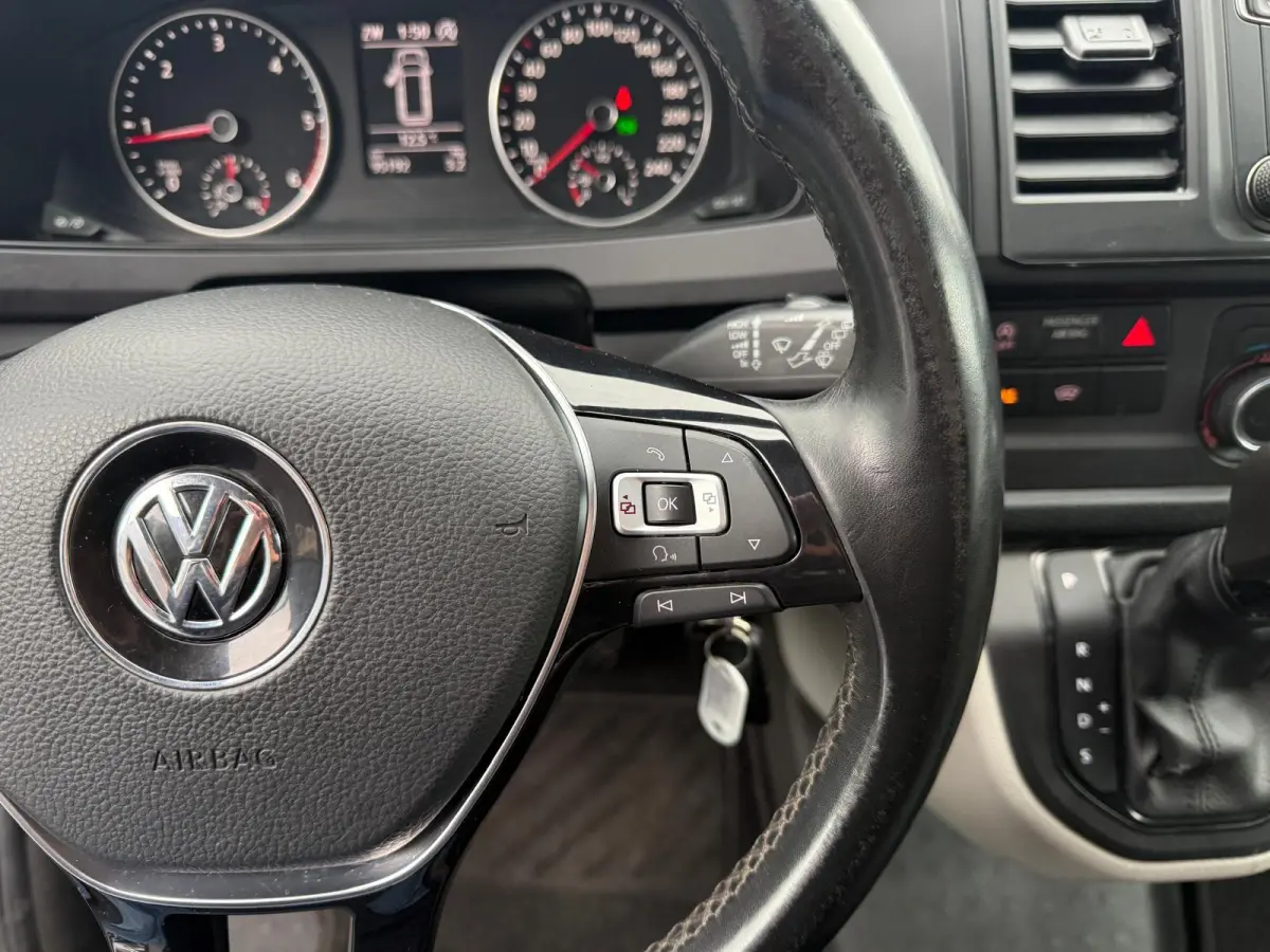 2.0 TDI L2H1 DC Highline | 2E EIGENAAR | NW DISTR RIEM | NAVI | CAMERA | CRUISE |AIRCO |