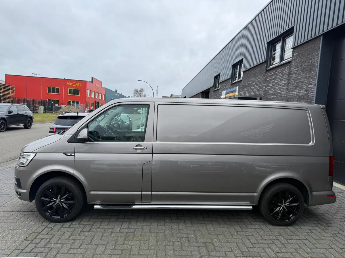 2.0 TDI L2H1 DC Highline | 2E EIGENAAR | NW DISTR RIEM | NAVI | CAMERA | CRUISE |AIRCO |