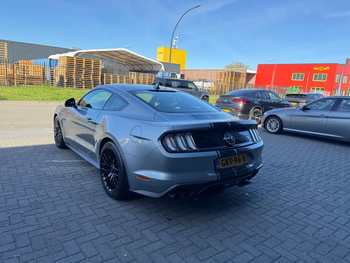 5.0 V8 | 1E EIGENAAR | 3/6/12MND GARANTIE| AUTOMAAT | LED | DAB | ACC | CARPLAY | CLIMA |