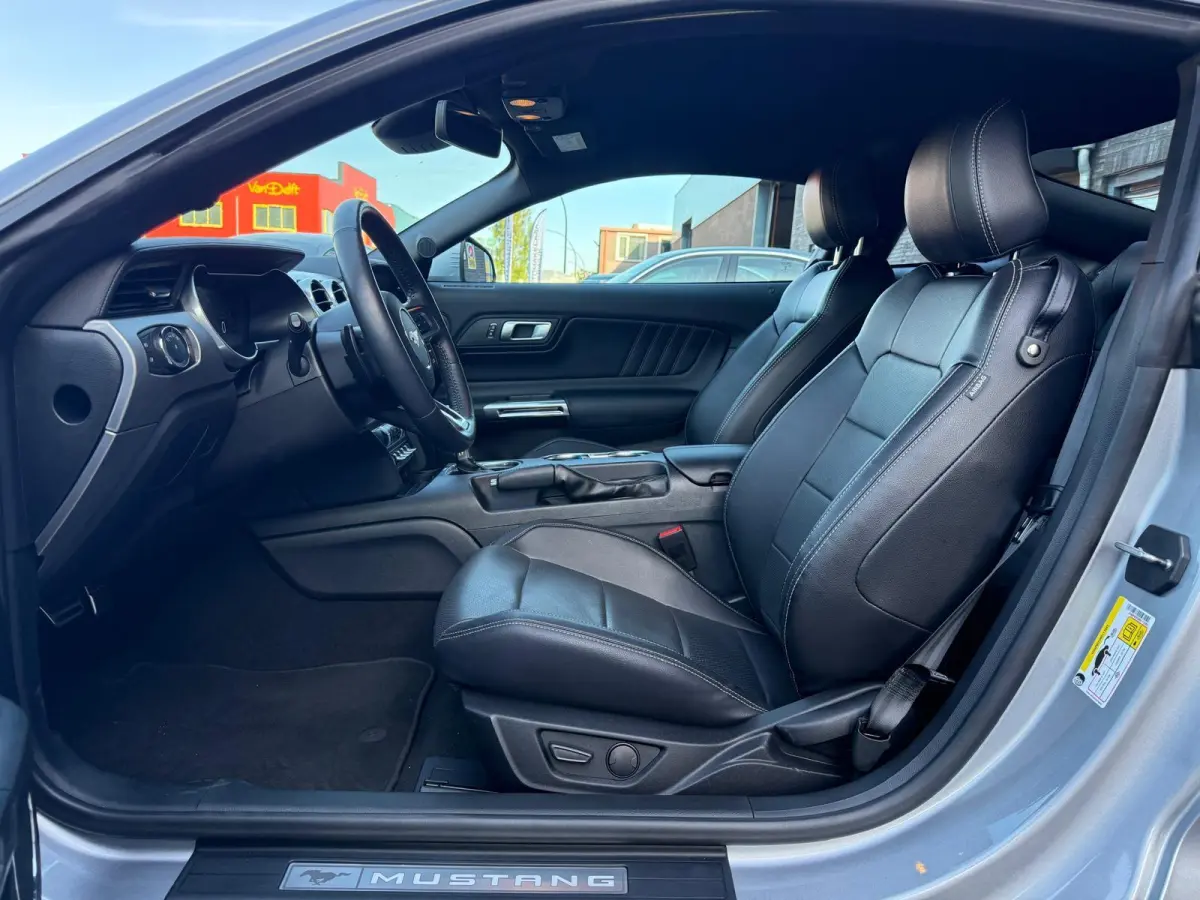 5.0 V8 | 1E EIGENAAR | 3/6/12MND GARANTIE| AUTOMAAT | LED | DAB | ACC | CARPLAY | CLIMA |