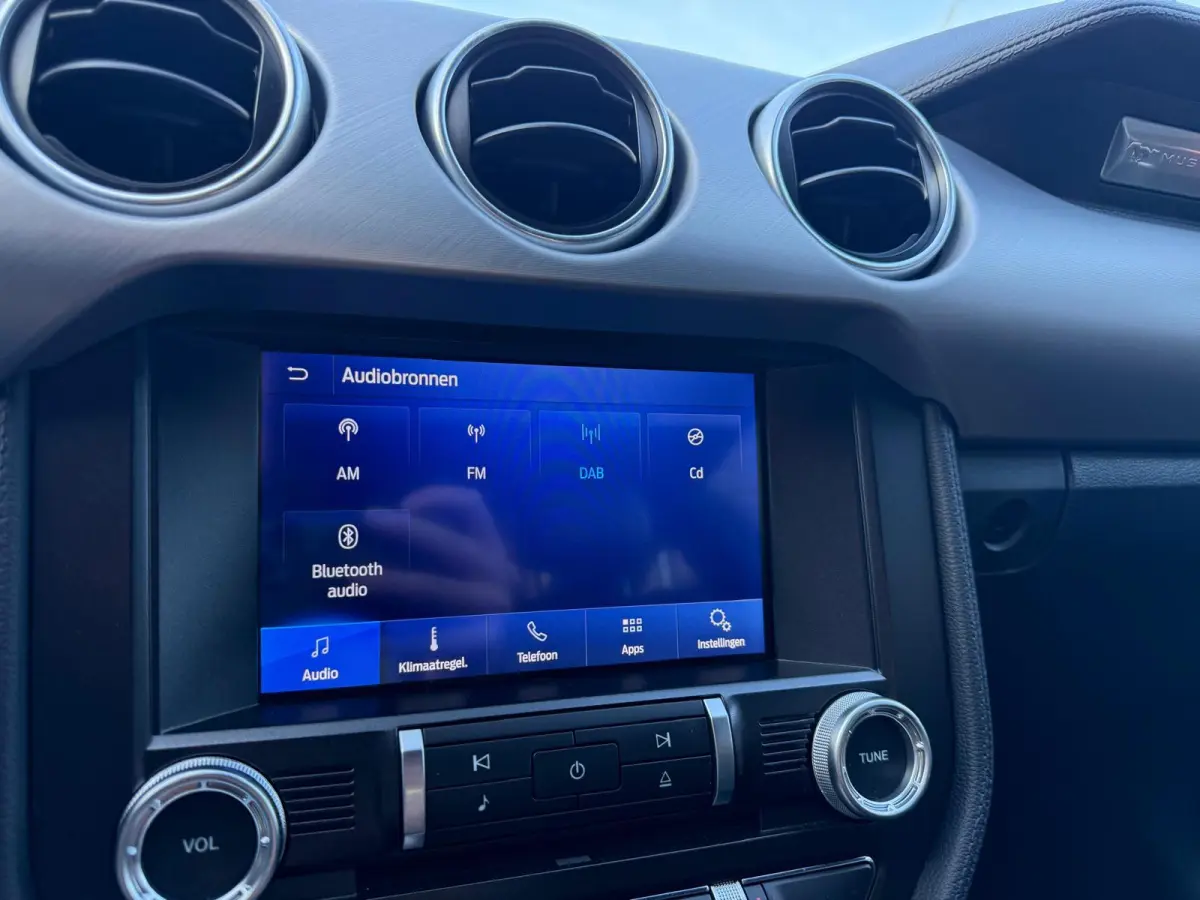 5.0 V8 | 1E EIGENAAR | 3/6/12MND GARANTIE| AUTOMAAT | LED | DAB | ACC | CARPLAY | CLIMA |