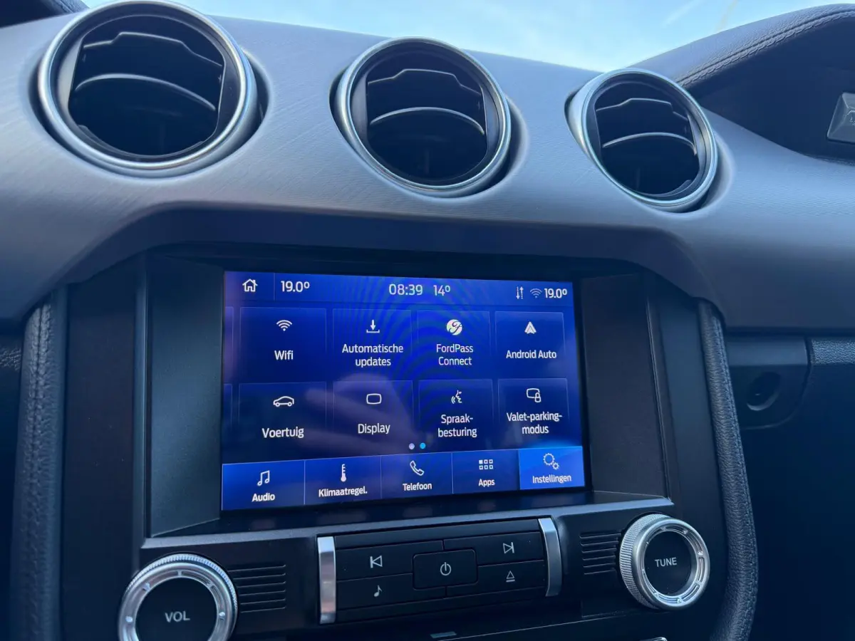 5.0 V8 | 1E EIGENAAR | 3/6/12MND GARANTIE| AUTOMAAT | LED | DAB | ACC | CARPLAY | CLIMA |