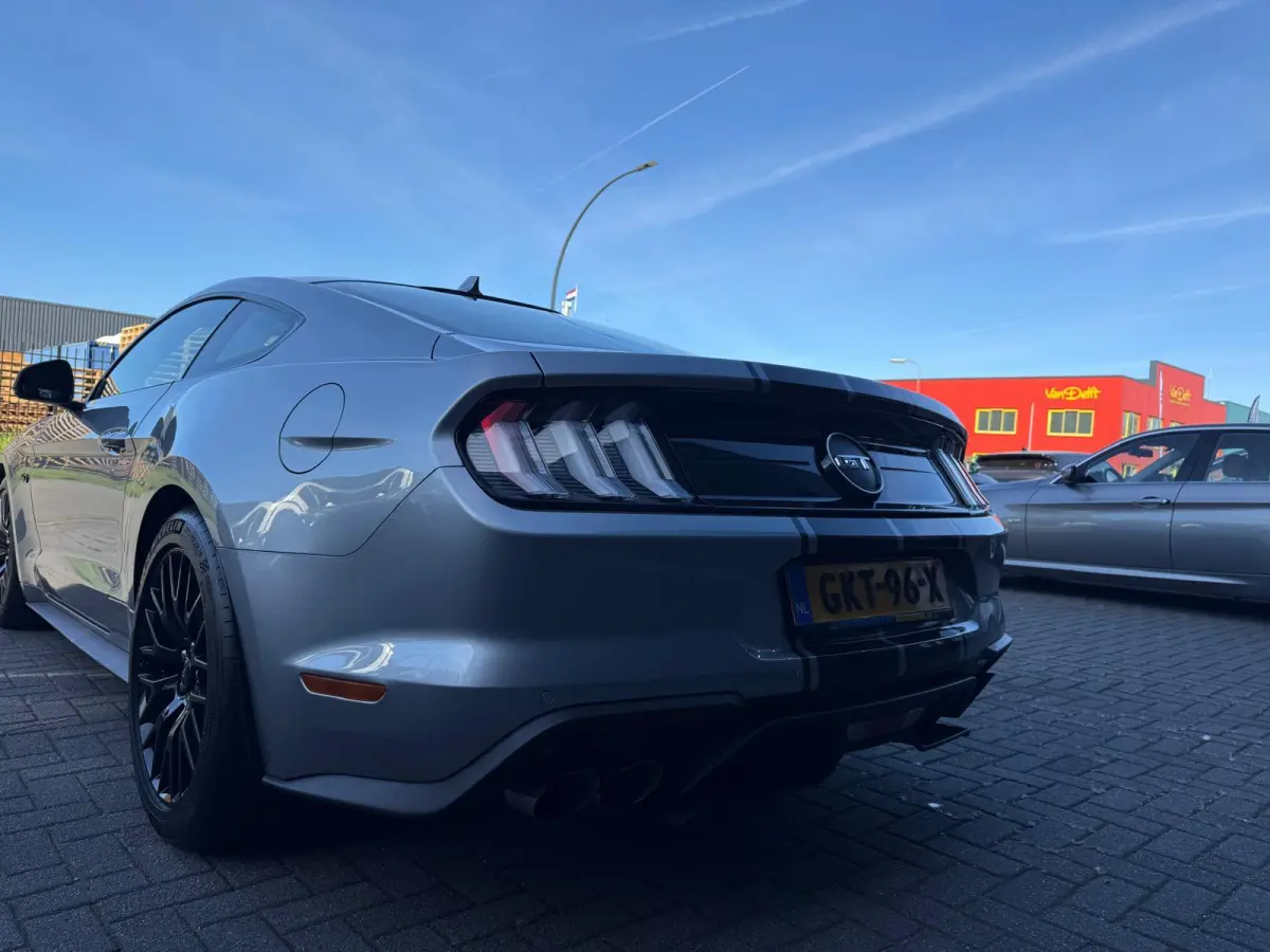 5.0 V8 | 1E EIGENAAR | 3/6/12MND GARANTIE| AUTOMAAT | LED | DAB | ACC | CARPLAY | CLIMA |