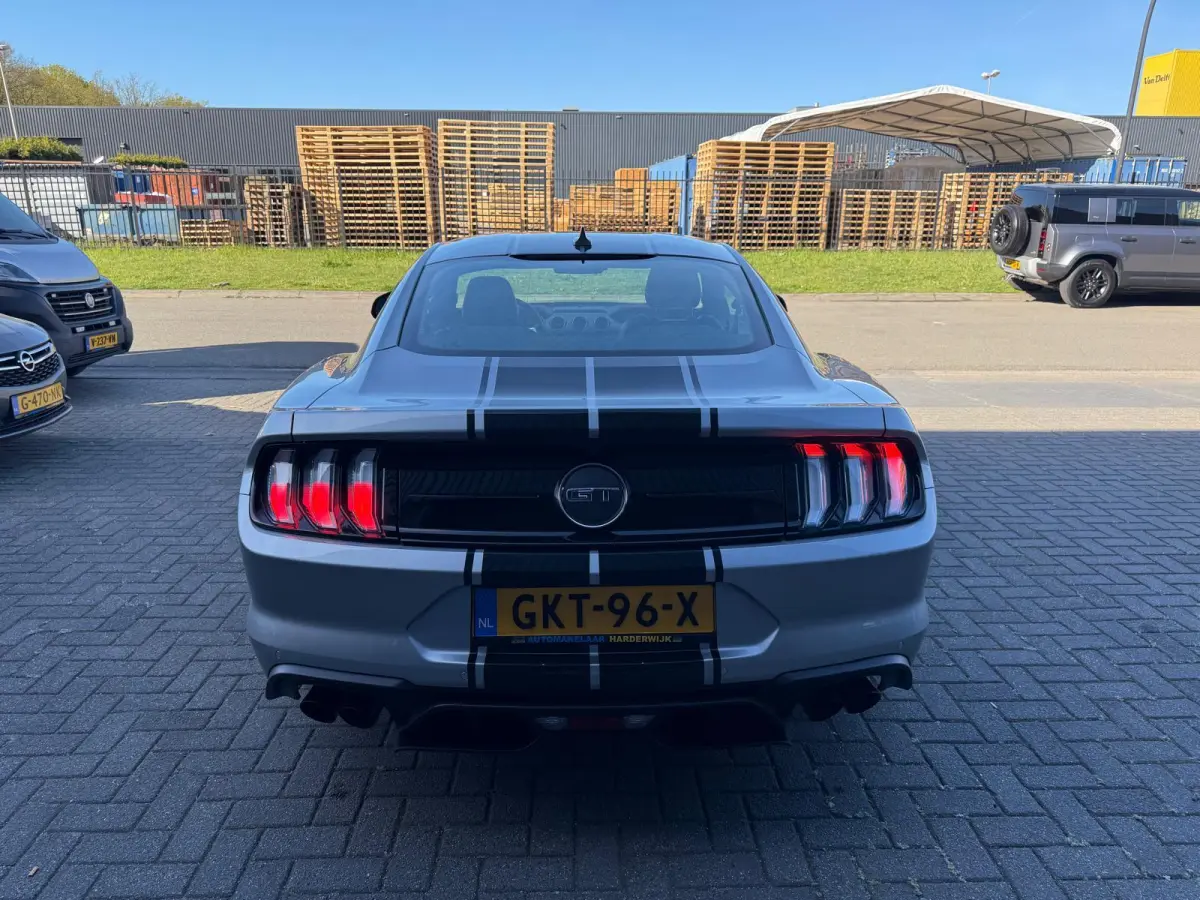 5.0 V8 | 1E EIGENAAR | 3/6/12MND GARANTIE| AUTOMAAT | LED | DAB | ACC | CARPLAY | CLIMA |