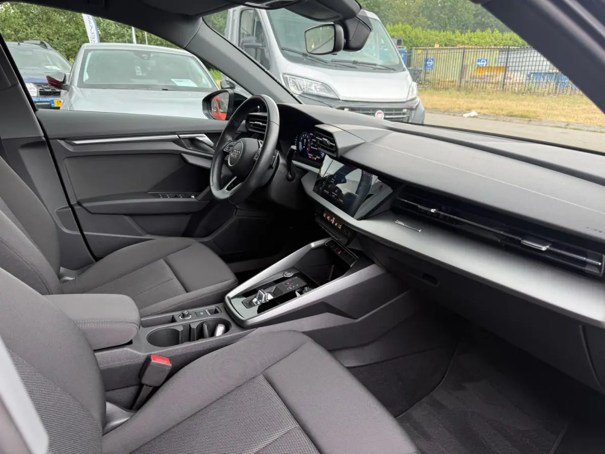 30 TFSI Pro Line | 2E EIGENAAR | AUTOMAAT | 3/6 OF 12MND GARANTIE | APPLE CARPLAY | CRUISE | CLIMA | LMV |