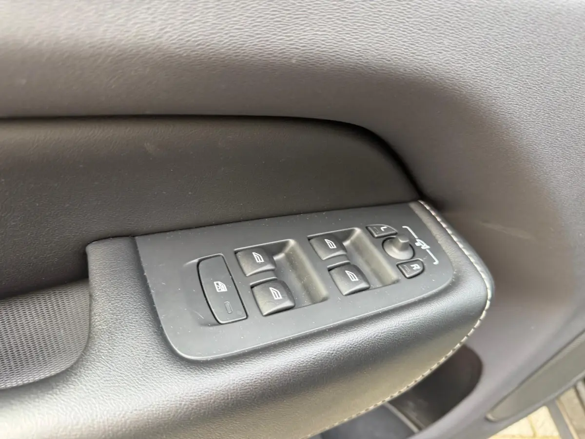 2.0 T8 Plug-in hybrid AWD Inscription Exclusive | 1E EIGENAAR | 3/6/12 MND GARANTIE | PANO | LED | ACC | DAB | CARPLAY | TREKHAAK | STOELKOELING |