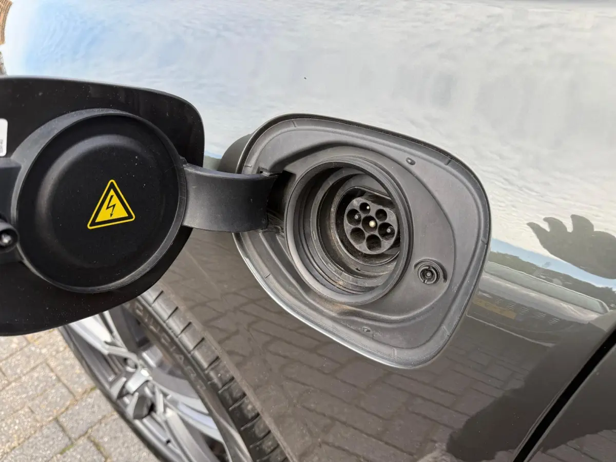 2.0 T8 Plug-in hybrid AWD Inscription Exclusive | 1E EIGENAAR | 3/6/12 MND GARANTIE | PANO | LED | ACC | DAB | CARPLAY | TREKHAAK | STOELKOELING |