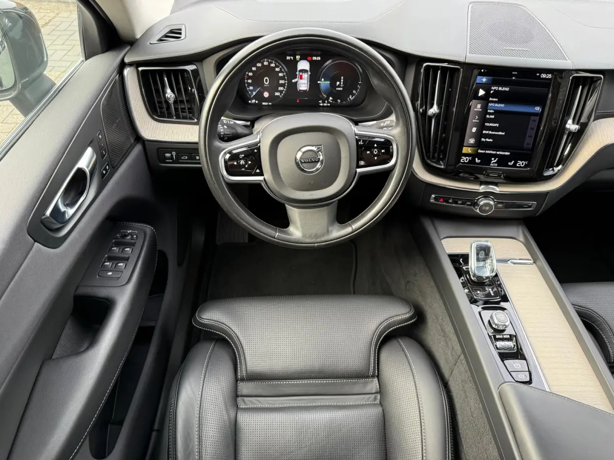 2.0 T8 Plug-in hybrid AWD Inscription Exclusive | 1E EIGENAAR | 3/6/12 MND GARANTIE | PANO | LED | ACC | DAB | CARPLAY | TREKHAAK | STOELKOELING |