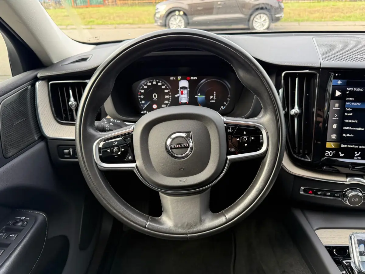 2.0 T8 Plug-in hybrid AWD Inscription Exclusive | 1E EIGENAAR | 3/6/12 MND GARANTIE | PANO | LED | ACC | DAB | CARPLAY | TREKHAAK | STOELKOELING |