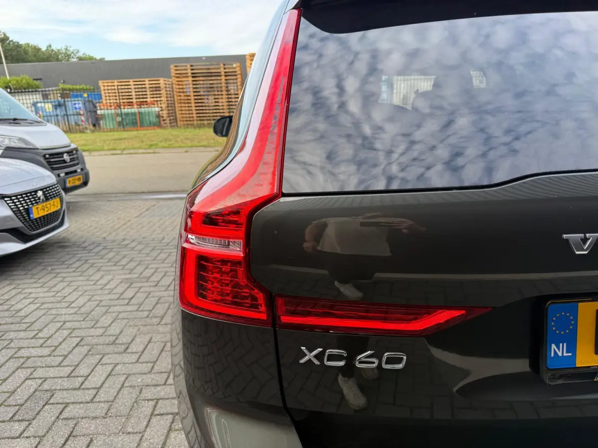2.0 T8 Plug-in hybrid AWD Inscription Exclusive | 1E EIGENAAR | 3/6/12 MND GARANTIE | PANO | LED | ACC | DAB | CARPLAY | TREKHAAK | STOELKOELING |