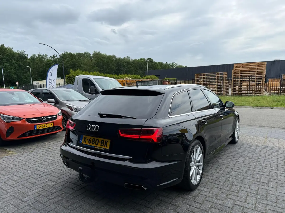 1.8 TFSI ultra Premium Edition | 1E EIGENAAR | 3/6/12MND GARANTIE | ACC | DODE HOEK | LED | STOEL/STUUR VERWM. | DAB | NAVI | TREKHAAK |