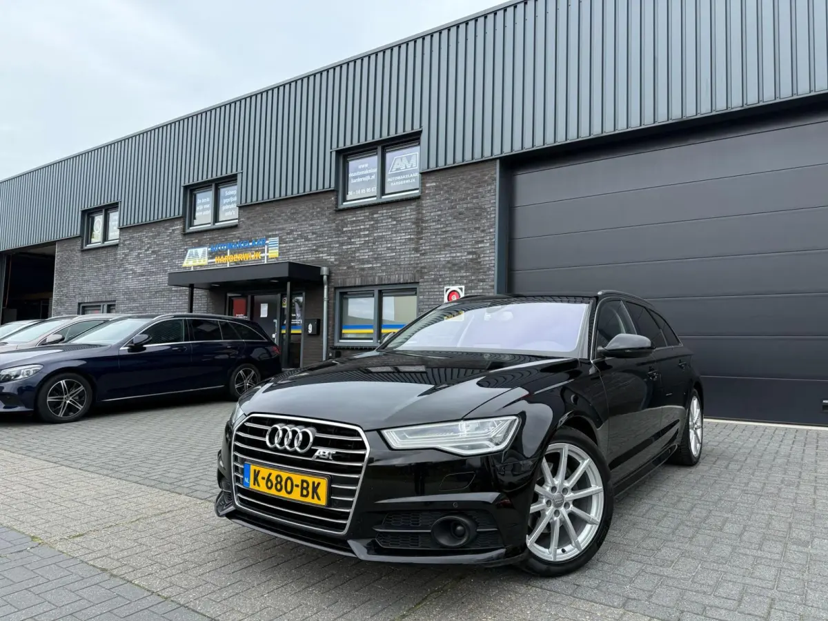 1.8 TFSI ultra Premium Edition | 1E EIGENAAR | 3/6/12MND GARANTIE | ACC | DODE HOEK | LED | STOEL/STUUR VERWM. | DAB | NAVI | TREKHAAK |