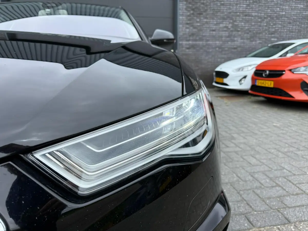 1.8 TFSI ultra Premium Edition | 1E EIGENAAR | 3/6/12MND GARANTIE | ACC | DODE HOEK | LED | STOEL/STUUR VERWM. | DAB | NAVI | TREKHAAK |