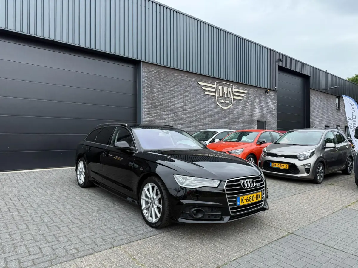 1.8 TFSI ultra Premium Edition | 1E EIGENAAR | 3/6/12MND GARANTIE | ACC | DODE HOEK | LED | STOEL/STUUR VERWM. | DAB | NAVI | TREKHAAK |