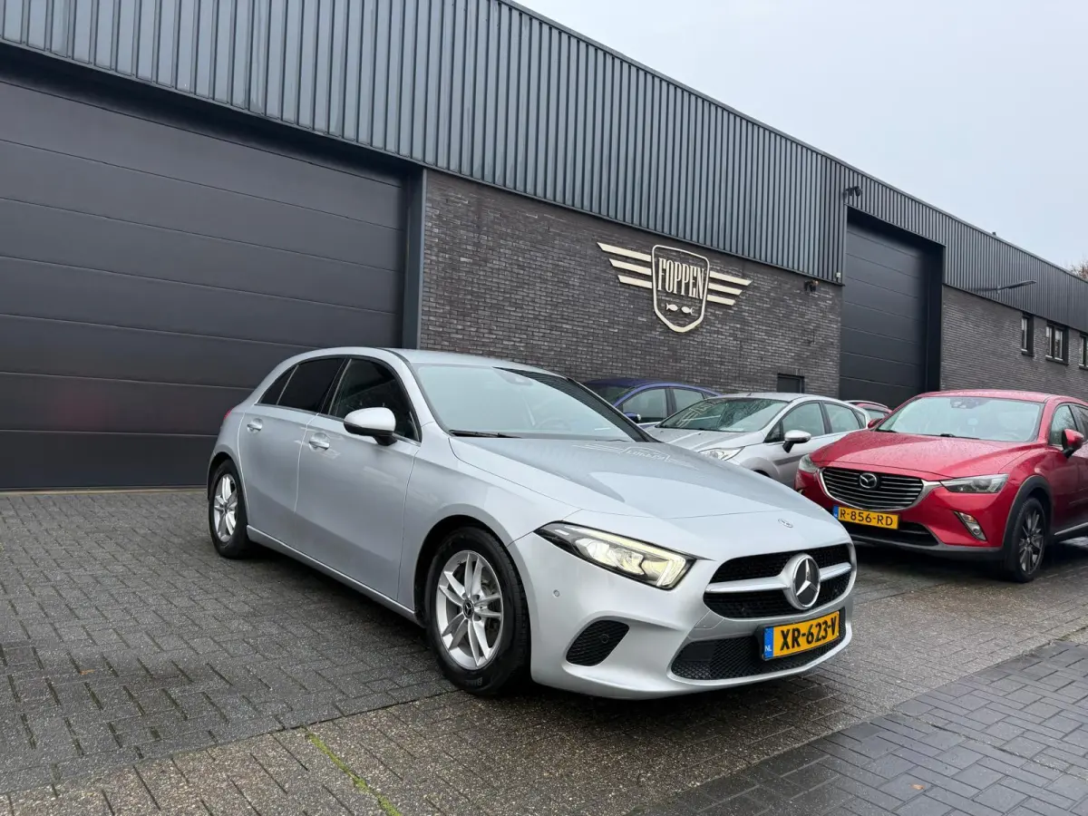 180 Business Solution | 3/6/12MND GARANTIE | NAVIGATIE | CRUISE |LED | DAB | PDC | LMV | GOED ONDERHOUDEN |