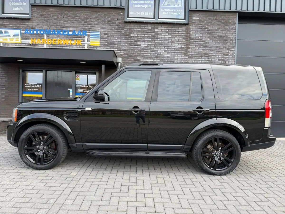 3.0 SDV6 Black&White | 3E EIGENAAR | 3/6/12MND GARANTIE | AUTOMAAT | PANO | 7PERS | LUCHTVERING | TREKHAAK | XENON | GOED ONDERHOUDEN |